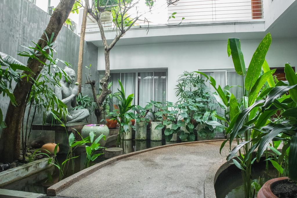 Casa Villa Independence Phnom Penh Exterior photo