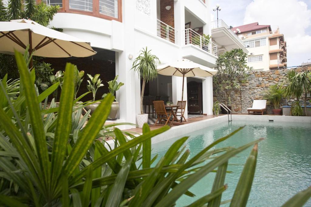 Casa Villa Independence Phnom Penh Exterior photo