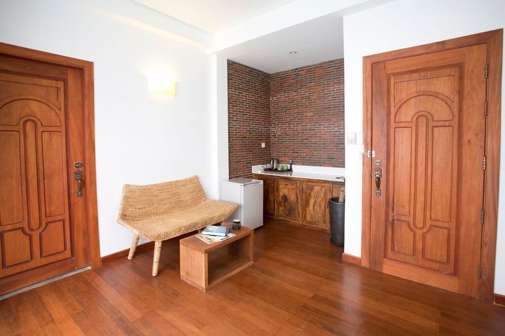 Casa Villa Independence Phnom Penh Exterior photo